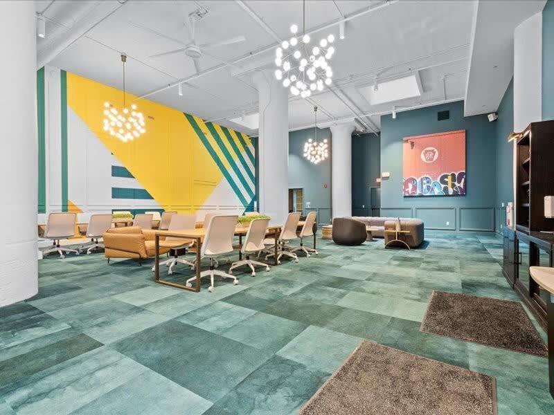 Cozysuites Historic 1Br, Downtown Питсбърг Екстериор снимка
